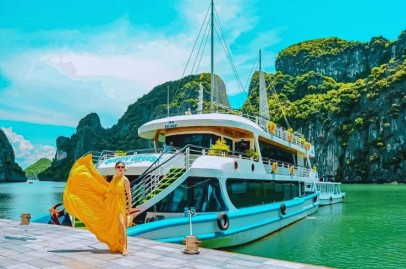 Queen Luxury Day Cruise Halong Bay